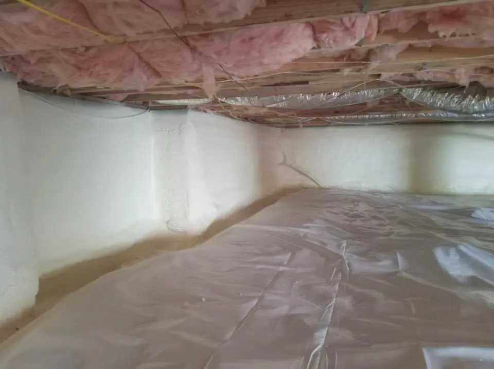 Crawl space encapsulation with closed-cell spray foam for Roof Waterproofing in Moses Lake